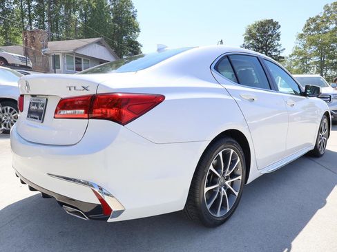 Used 2018 Acura TLX V6 w/ Technology Package FWD image 7