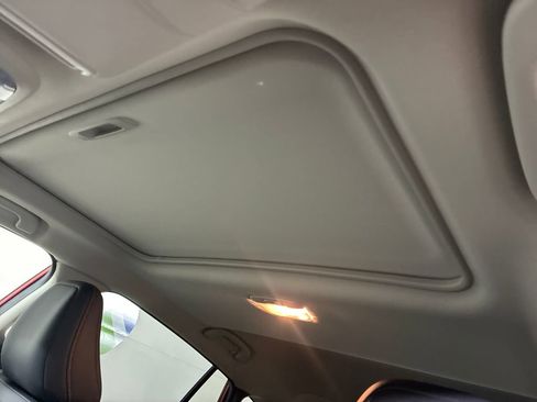 Certified 2025 Subaru Crosstrek 2.5i Limited w/ Popular Package #4A image 39