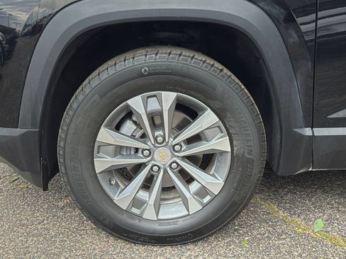 Used 2025 Chevrolet Equinox LT AWD/4WD image 29