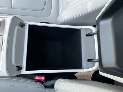 Used 2025 Hyundai Tucson SE FWD image 22