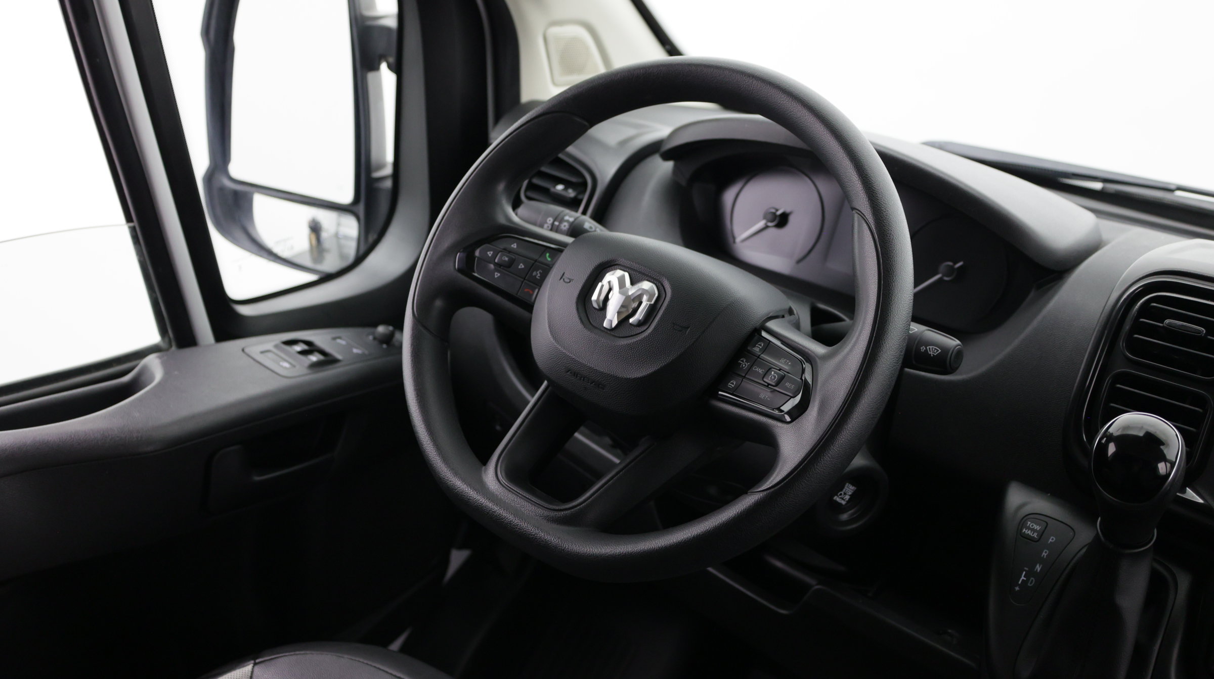 Used 2024 RAM ProMaster 2500 w/ Convenience Group FWD image 27