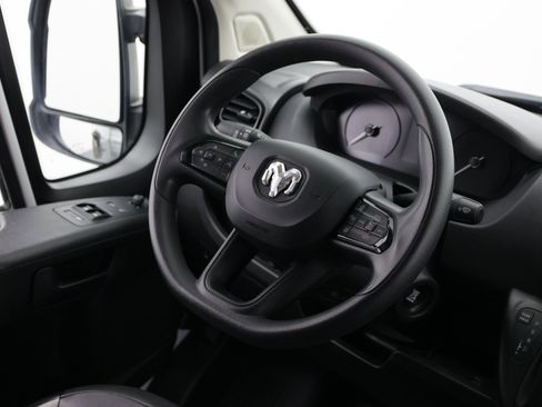 Used 2024 RAM ProMaster 2500 w/ Convenience Group FWD image 27