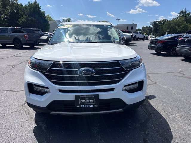 Certified 2024 Ford Explorer XLT w/ Equipment Group 202A AWD/4WD image 9