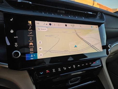 New 2026 Jeep Grand Cherokee Limited w/ Luxury Tech Group II image 11