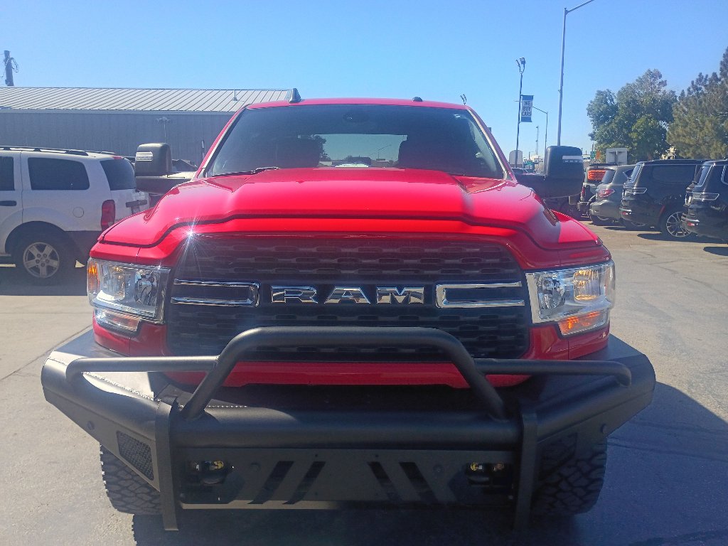 Used 2024 RAM 2500 Big Horn w/ Sport Appearance Package AWD/4WD image 3