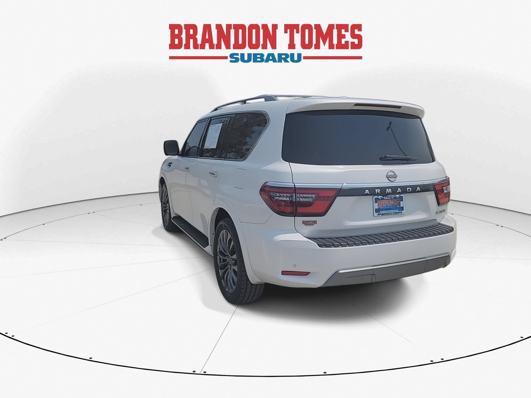 Used 2023 Nissan Armada Platinum w/ Captain's Chairs Package RWD image 8