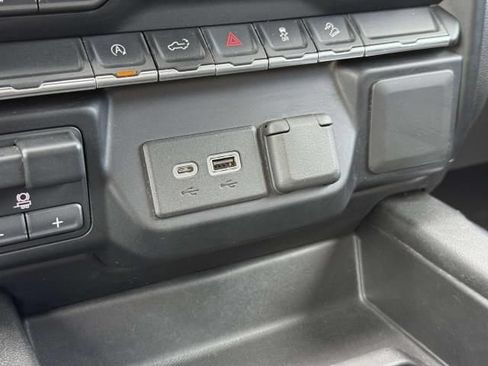 Used 2021 GMC Sierra 1500 Elevation AWD/4WD image 29