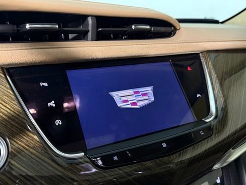 Used 2021 Cadillac XT6 Sport w/ Platinum Package image 18
