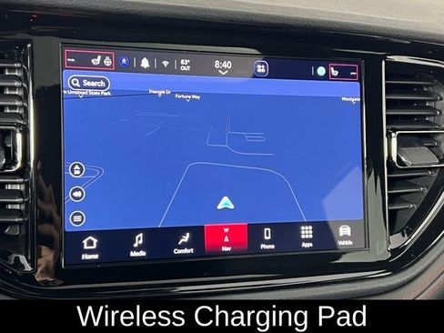 Used 2025 Dodge Durango GT image 37