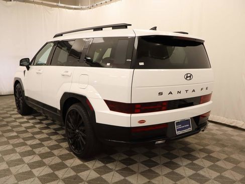 Used 2025 Hyundai Santa Fe Calligraphy AWD/4WD image 4