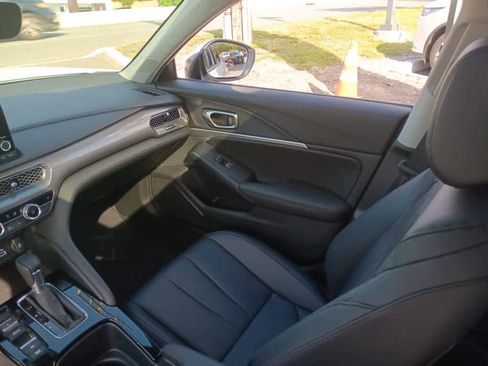 Used 2024 Acura Integra FWD image 12