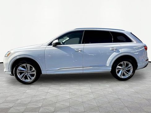 Used 2023 Audi Q7 2.0T Premium Plus w/ Premium Plus Package AWD/4WD image 4