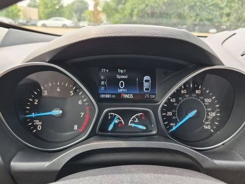 Used 2019 Ford Escape SE AWD/4WD image 16