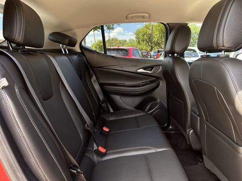 Used 2024 Buick Encore GX Sport Touring AWD/4WD image 32