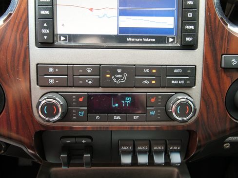 Used 2012 Ford F250 Lariat w/ Lariat Ultimate Pkg AWD/4WD image 33