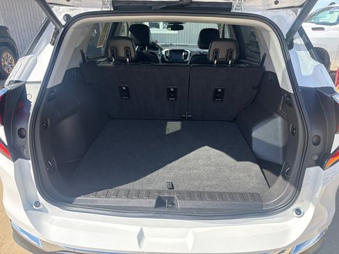 Used 2019 GMC Terrain SLT w/ Preferred Package AWD/4WD image 14