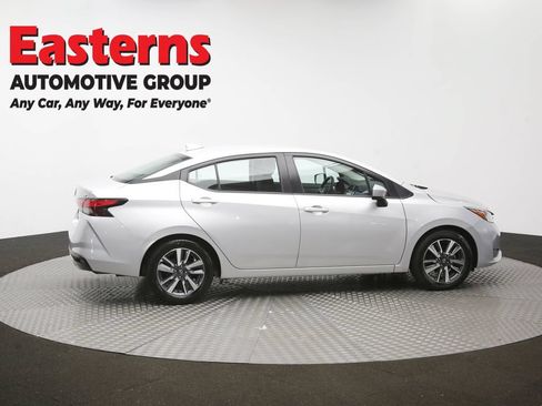 Used 2023 Nissan Versa SV FWD image 44