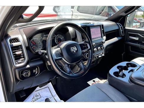 Used 2024 RAM 2500 Big Horn AWD/4WD image 14