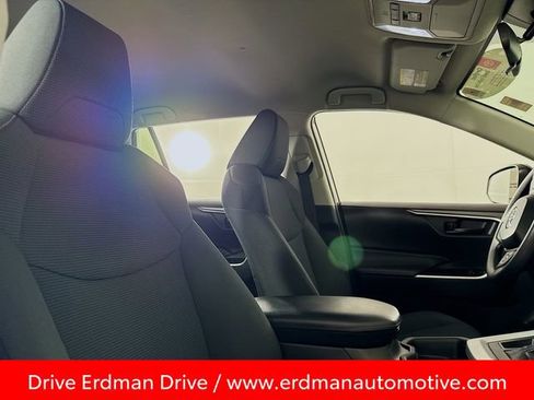 Certified 2020 Toyota RAV4 LE image 24