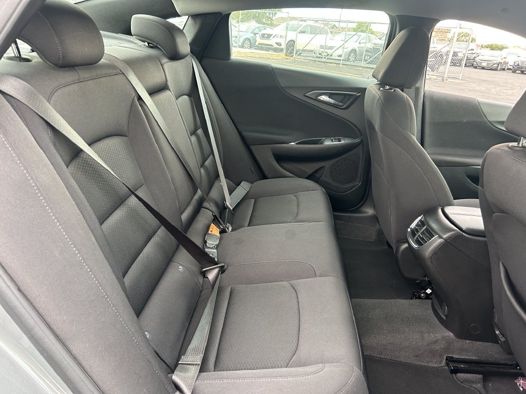 Used 2024 Chevrolet Malibu LT FWD image 29