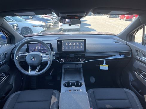 New 2025 Honda Prologue EX image 6