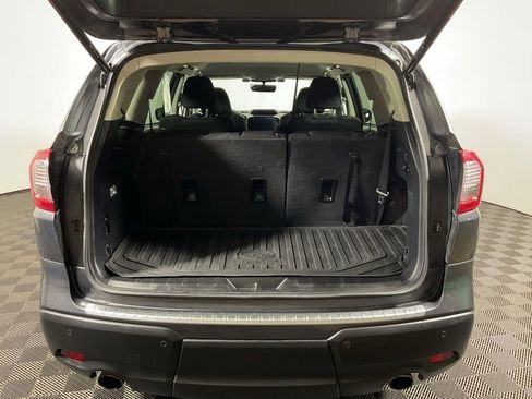 Used 2021 Subaru Ascent Premium w/ Convenience Package AWD/4WD image 16