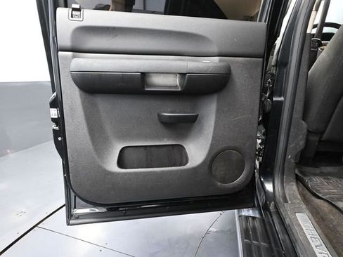 Used 2013 Chevrolet Silverado 2500 LT w/ Z71 Appearance Package image 28