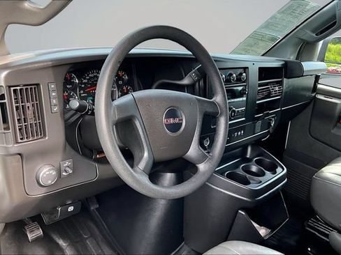 Used 2023 GMC Savana 2500 Extended RWD image 15