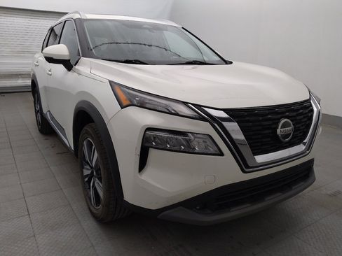 Used 2021 Nissan Rogue SL FWD image 13