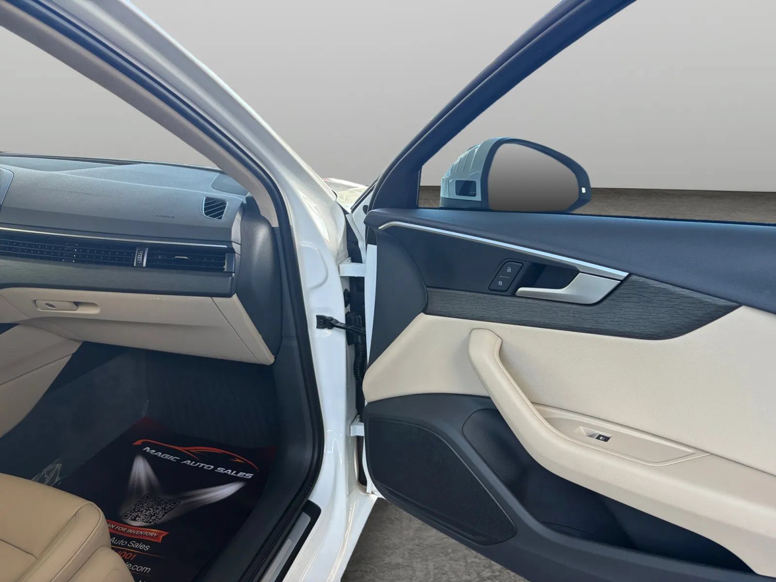 Used 2019 Audi A4 2.0T Premium w/ Convenience Package FWD image 19