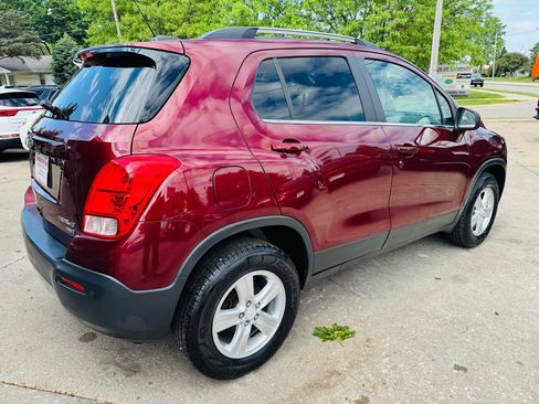 Used 2016 Chevrolet Trax LT w/ LT Convenience Package AWD/4WD image 3