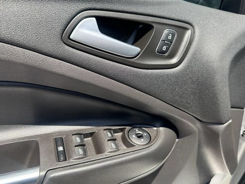 Used 2018 Ford Escape SE AWD/4WD image 15