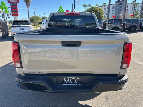 Used 2023 Chevrolet Colorado W/T image 11