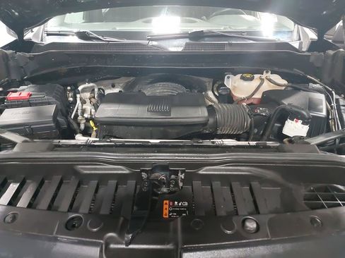 Used 2024 Chevrolet Silverado 1500 W/T w/ Z71 Off-Road Package AWD/4WD image 30