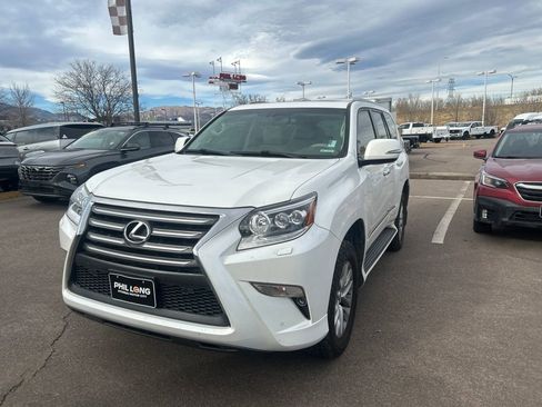 Used 2019 Lexus GX 460 image 45
