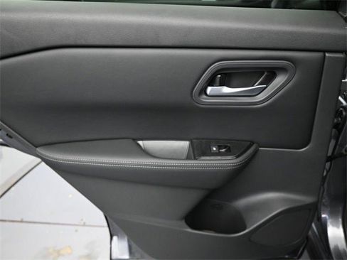 New 2026 Nissan Rogue SV w/ Cold Weather Package image 23