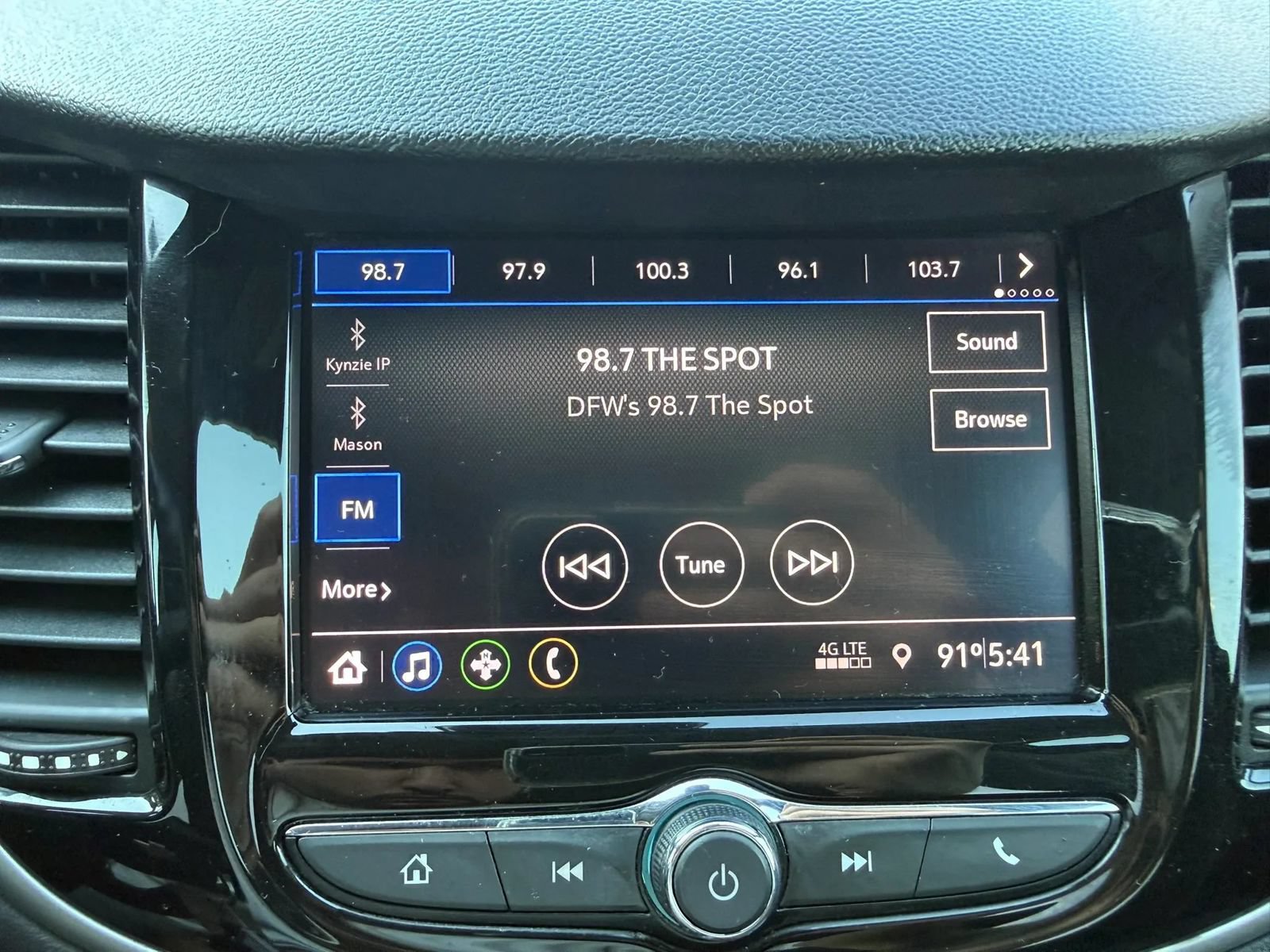 Used 2020 Chevrolet Trax LS w/ Tint and Cruise Package FWD image 33