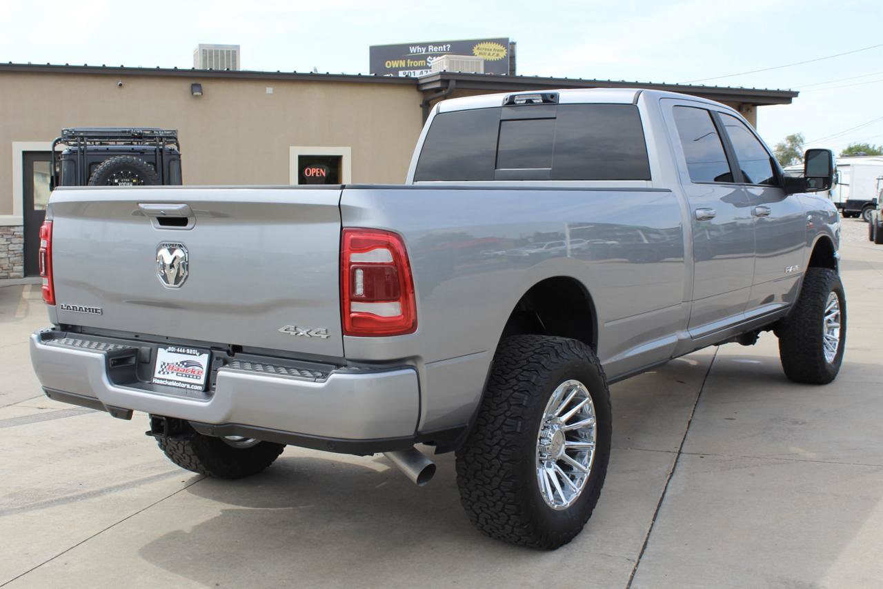 Used 2024 RAM 3500 Laramie w/ Sport Appearance Package AWD/4WD image 9