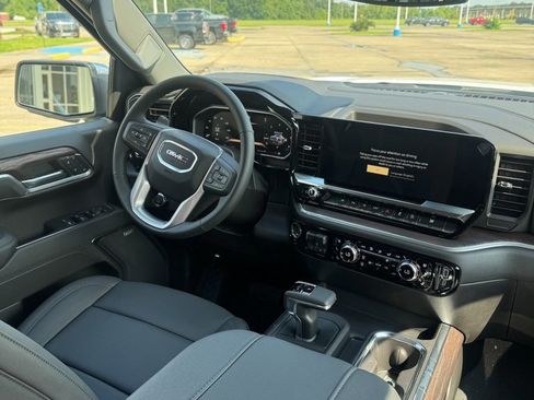 New 2026 GMC Sierra 1500 SLT w/ SLT Premium Plus Package image 13