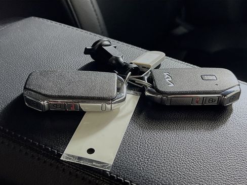 Used 2023 Kia Sportage EX image 36