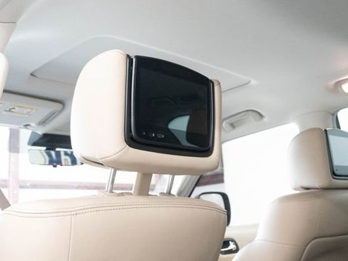 Used 2023 Nissan Armada Platinum w/ Captain's Chairs Package AWD/4WD image 12