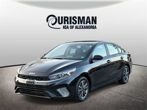 Used 2023 Kia Forte LXS image 22