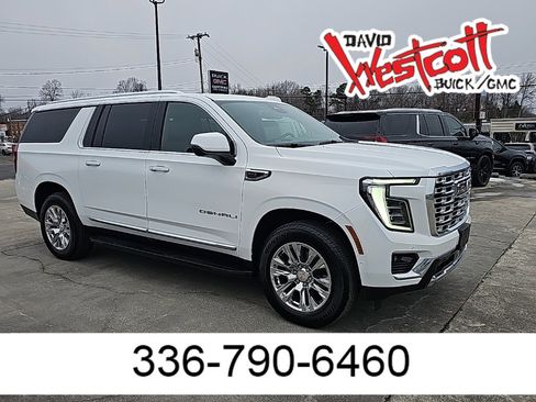 Used 2025 GMC Yukon XL Denali image 1