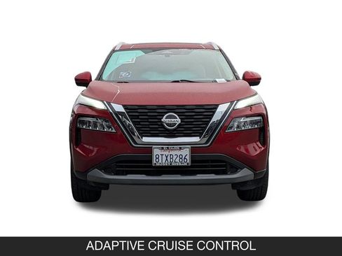 Certified 2021 Nissan Rogue SV w/ Premium Package FWD image 4