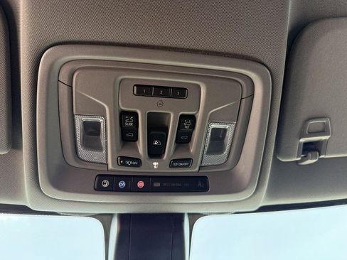 Used 2021 GMC Sierra 1500 Denali w/ Technology Package RWD image 17