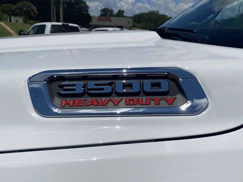 New 2025 RAM 3500 Tradesman w/ Chrome Appearance Group image 23