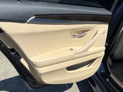 Used 2015 BMW 535i Sedan RWD image 16
