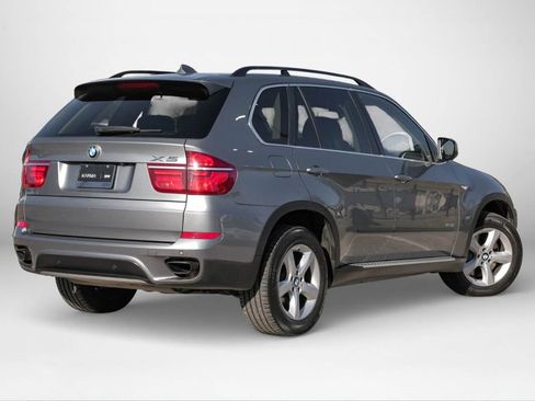 Used 2013 BMW X5 xDrive50i image 6