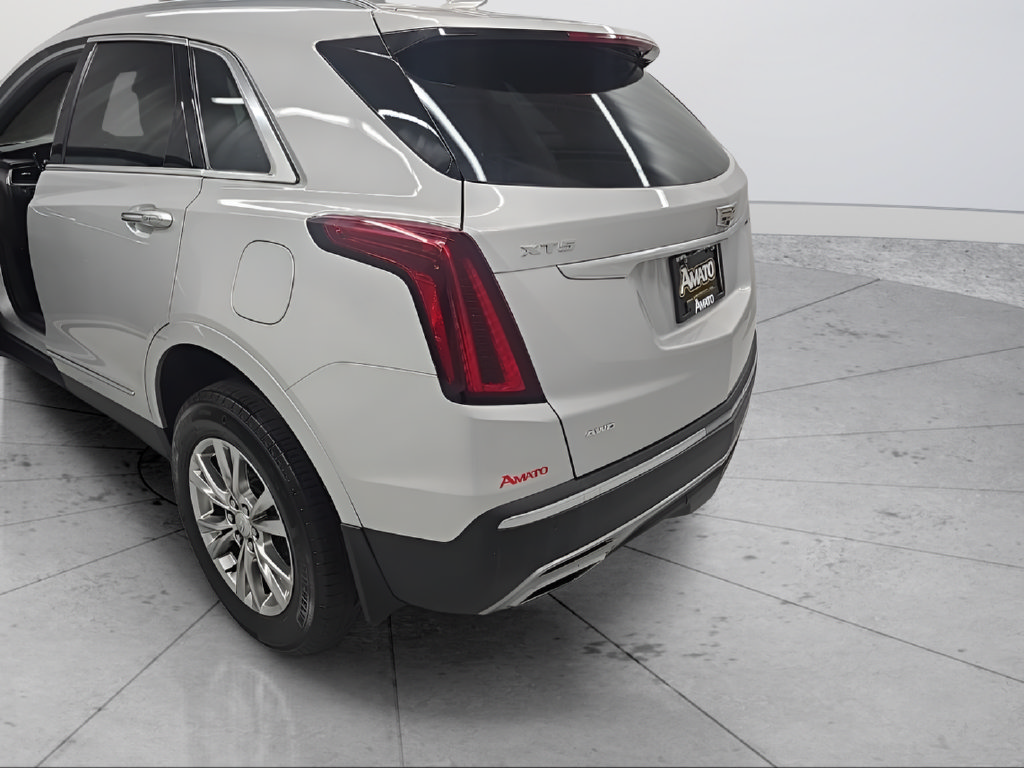 Used 2020 Cadillac XT5 Premium Luxury AWD/4WD image 4