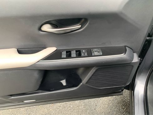 Used 2020 Lexus UX 250h w/ Accessory Package image 13